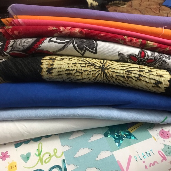 Set of 2 Fabric face masks - Picture 2 of 3